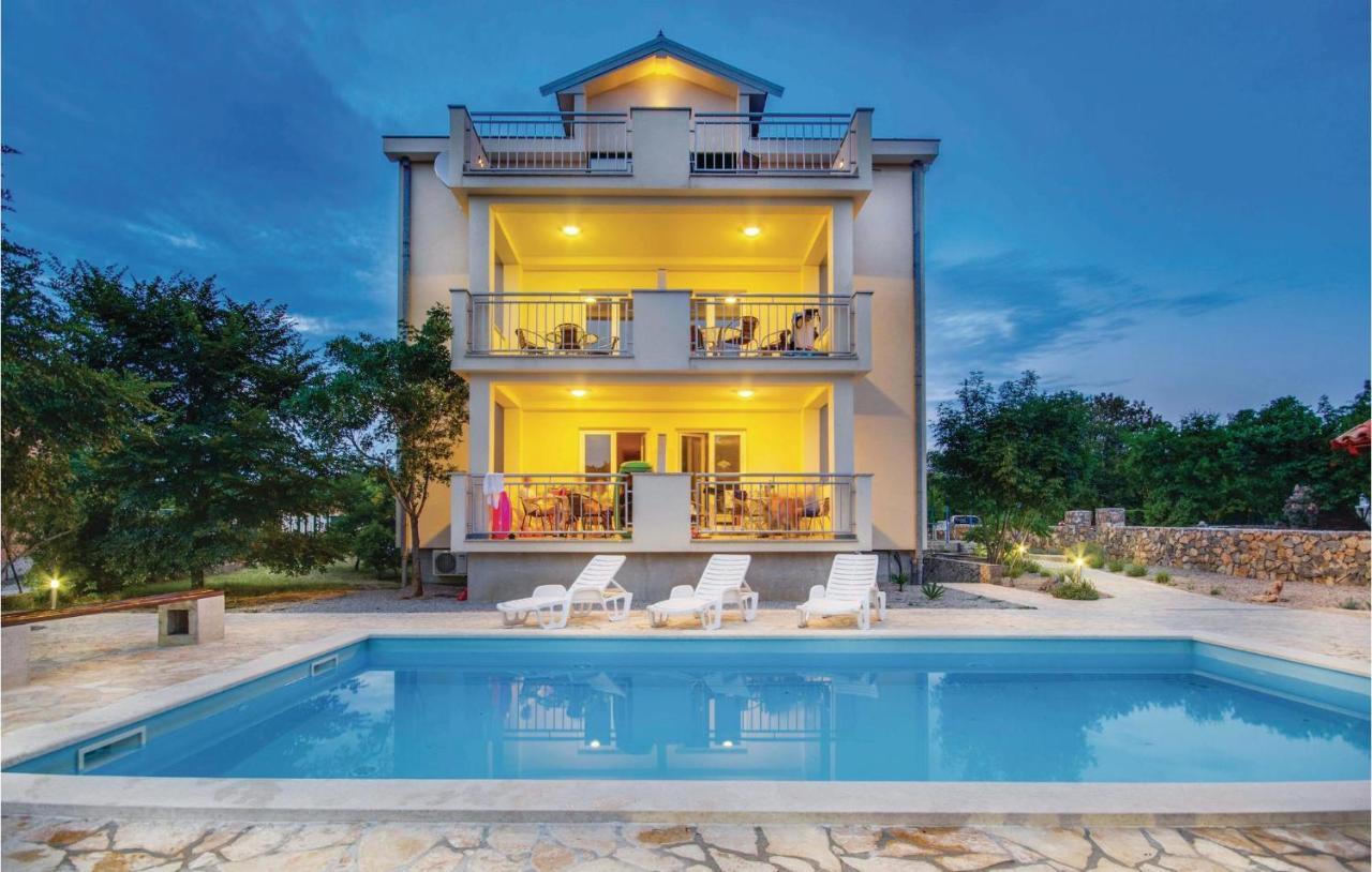 Beautiful Apartment In Pinezici With Wifi Exterior foto